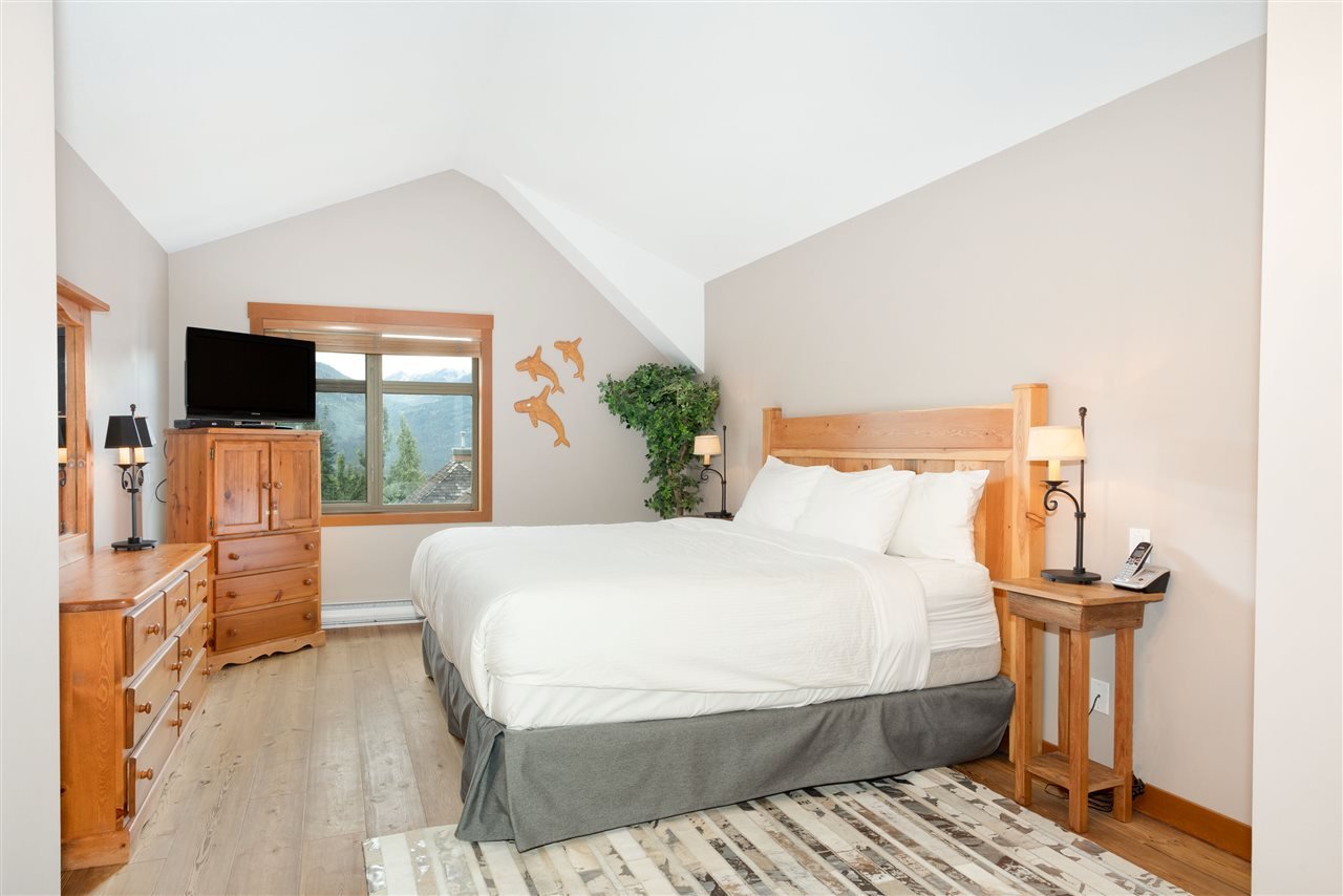 3-4894 Painted Cliff Rd
