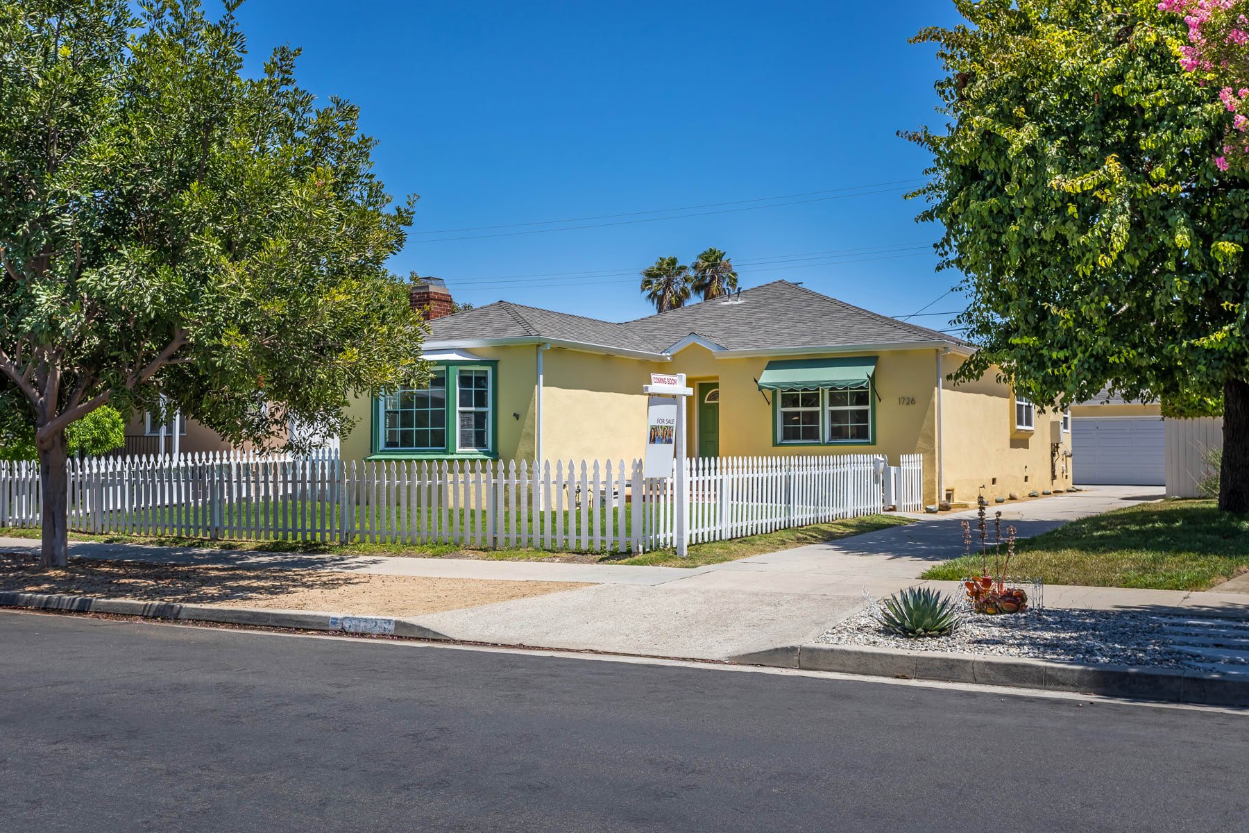 Lovingly Updated Traditional Home in Picfair Village!