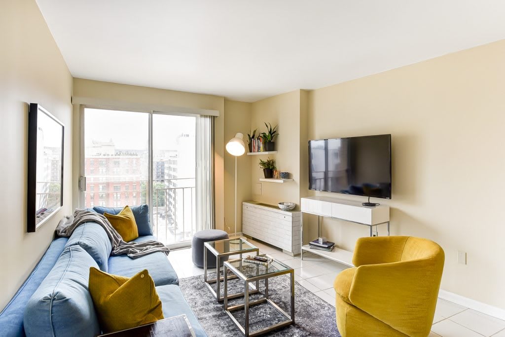 Sold! Adorable One Bedroom in Logan Circle