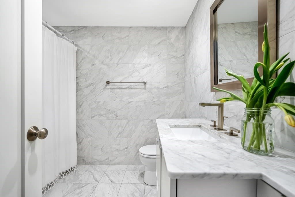 309 E Street, #22