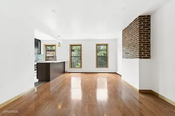 249 Monroe Street Unit: 2
