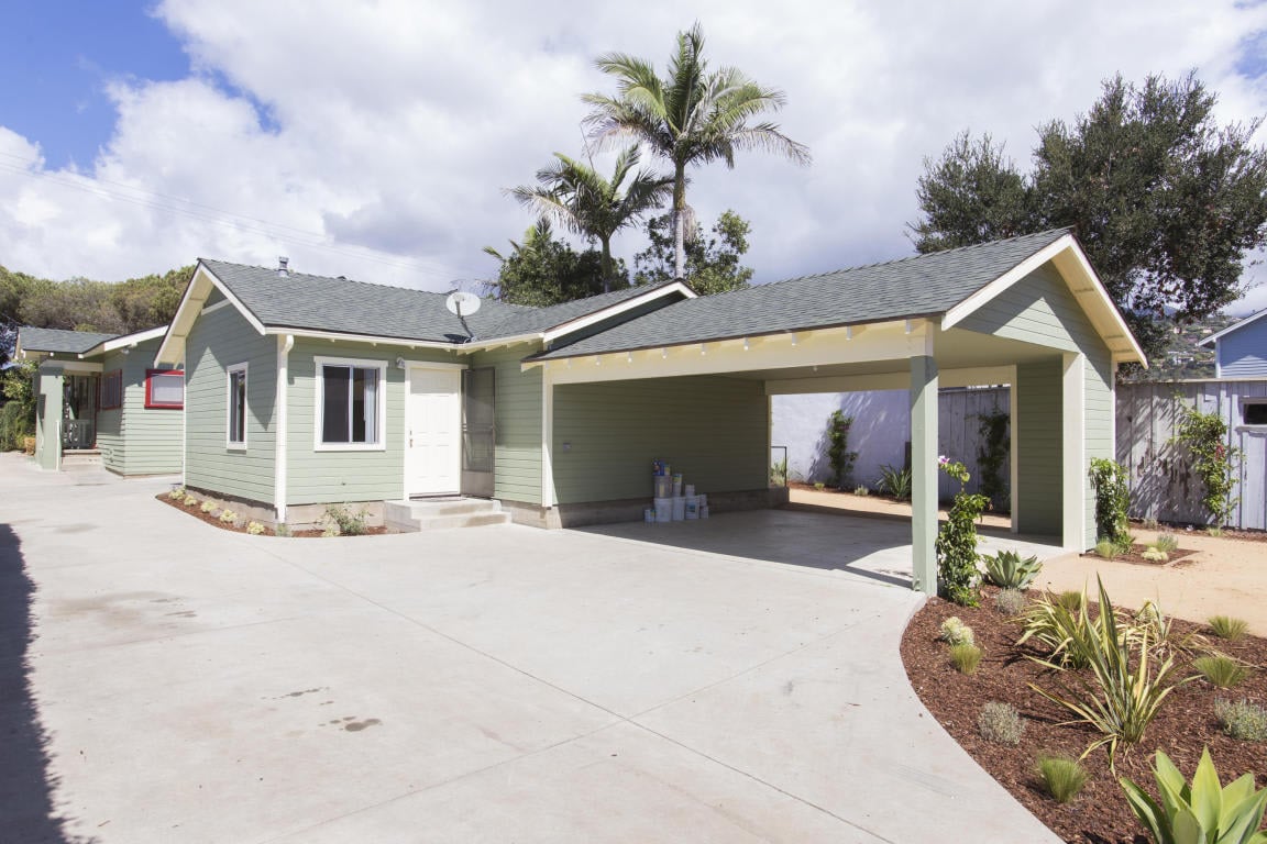 424 E Anapamu St