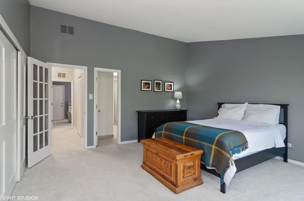 1646 N Mohawk St, #B