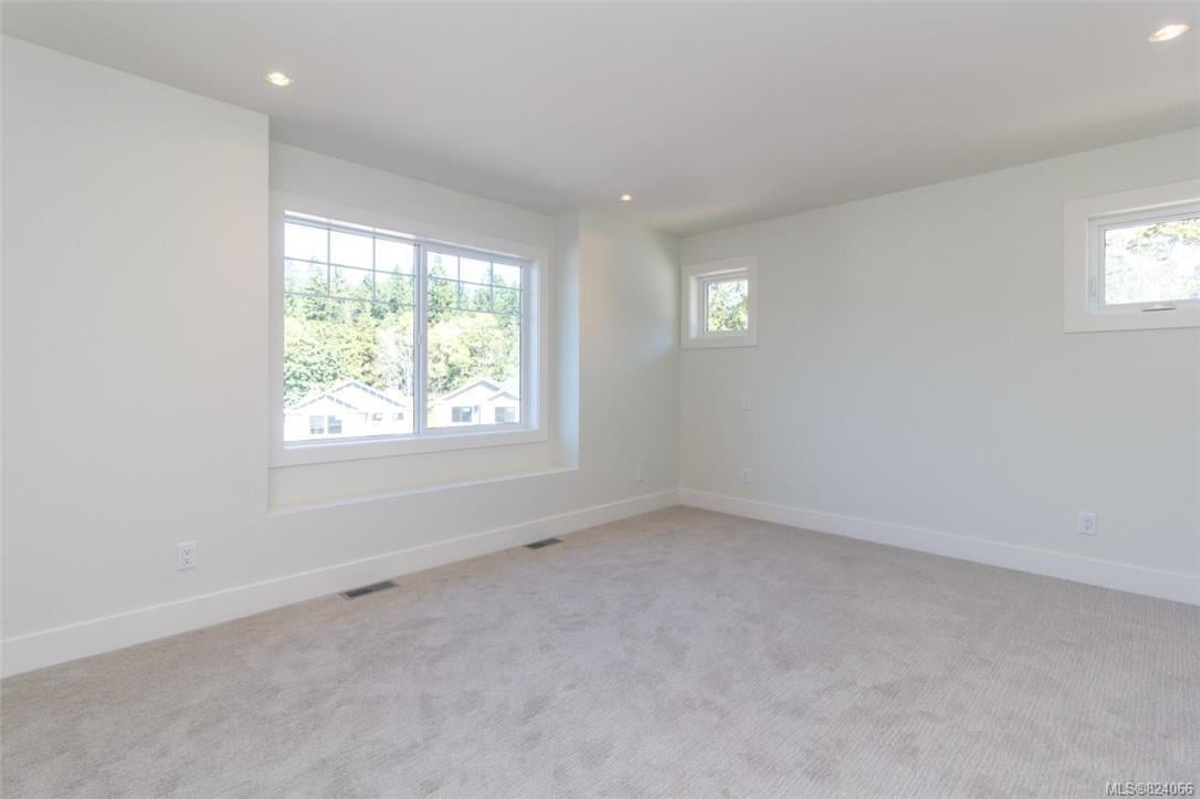 3535 Paperbark Cres