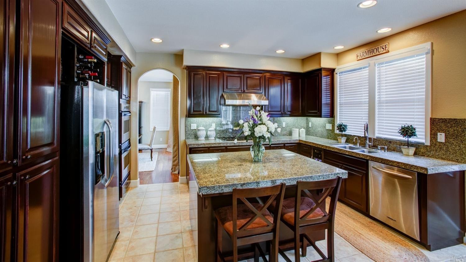 8901 Rancho Adobe Ct