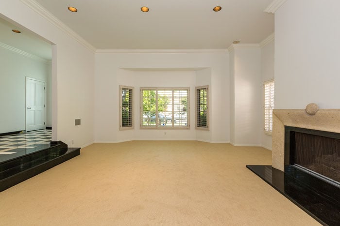 Tasteful Santa Monica Gem