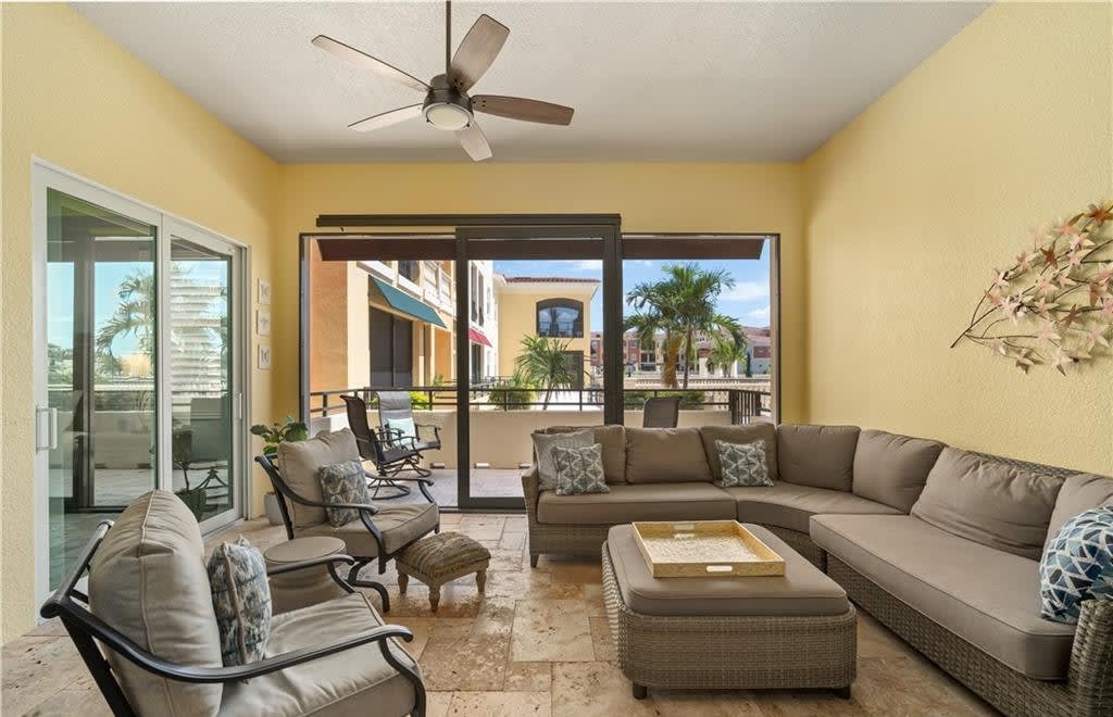 21530 Strada Nuova Cir #210