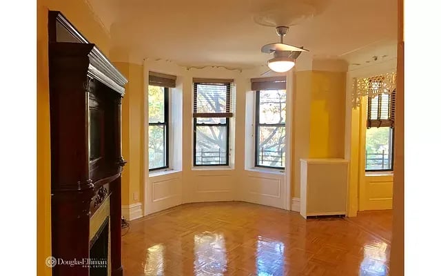 994 Park Place Unit: 3F