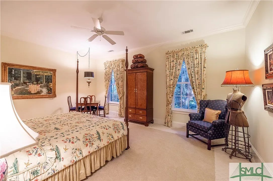 5 Cranes Nest Ct