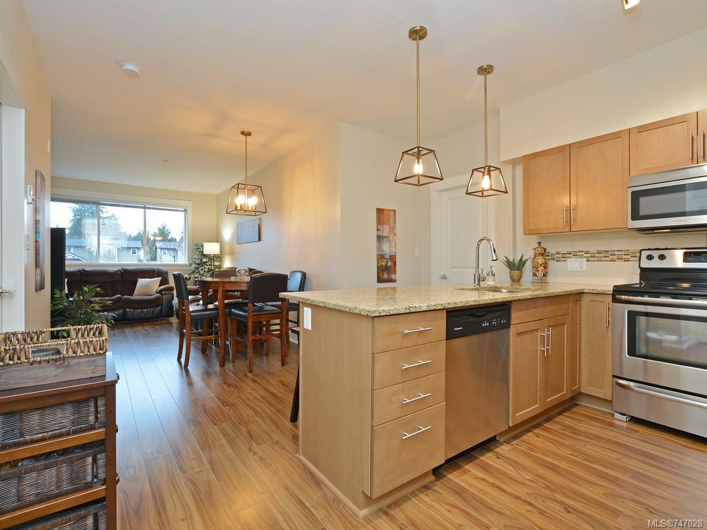 203-662 Goldstream Ave, Langford