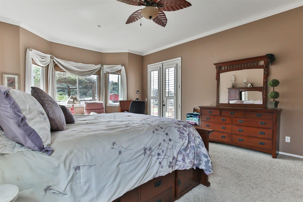 415 Peutz Valley Rd
