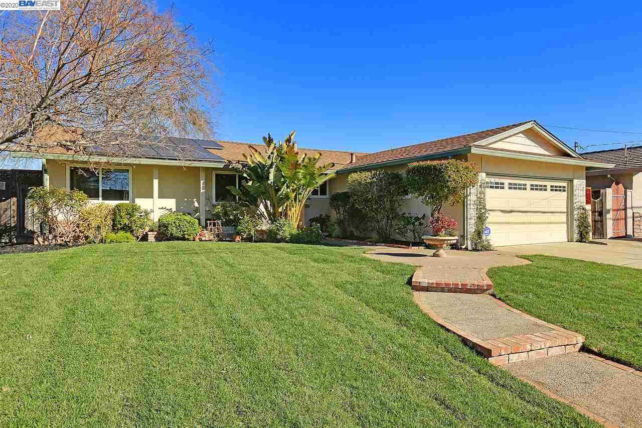 1416 Anza Way