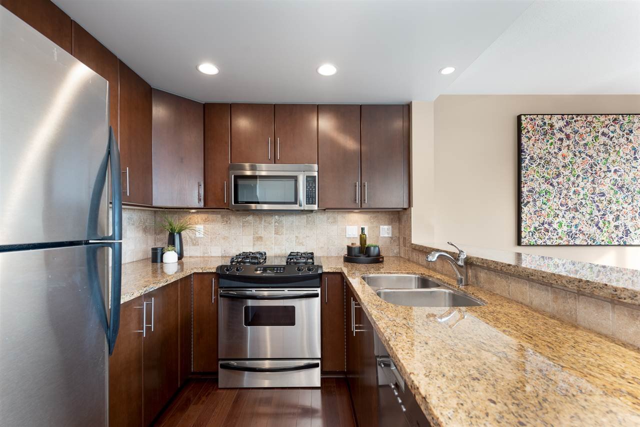 1302-1483 W 7th Ave