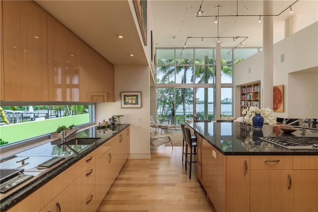Iconic Contemporary Home in Lido Shores
