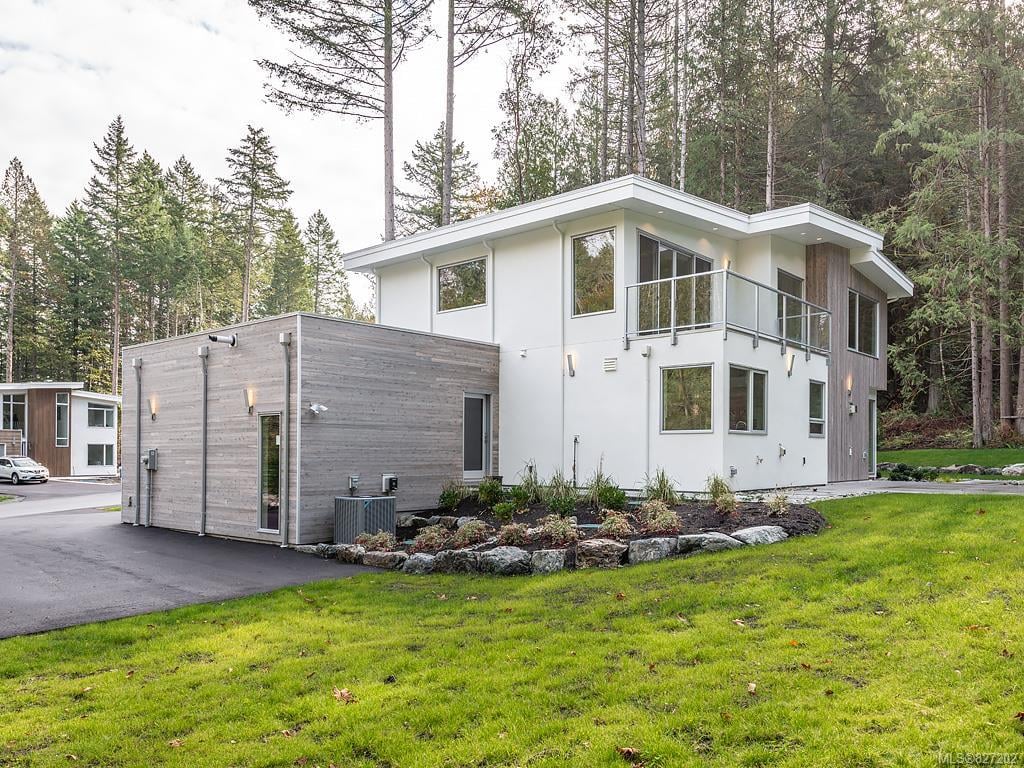 1525 Eagle Wy