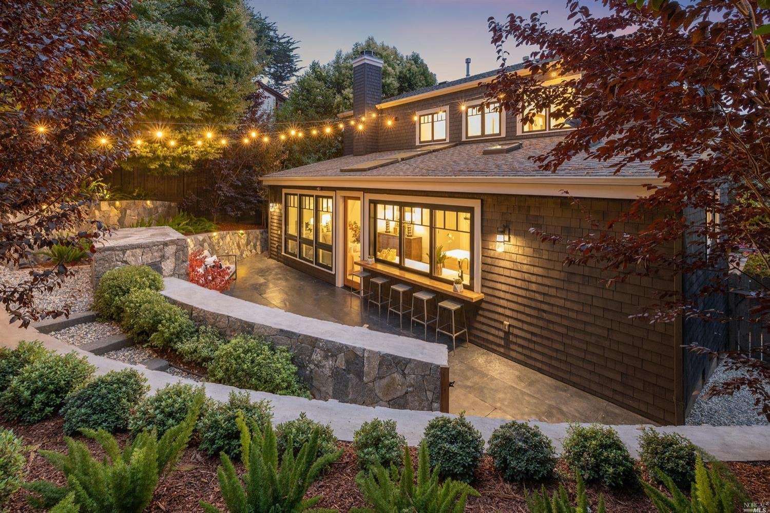 44 Bayview Avenue