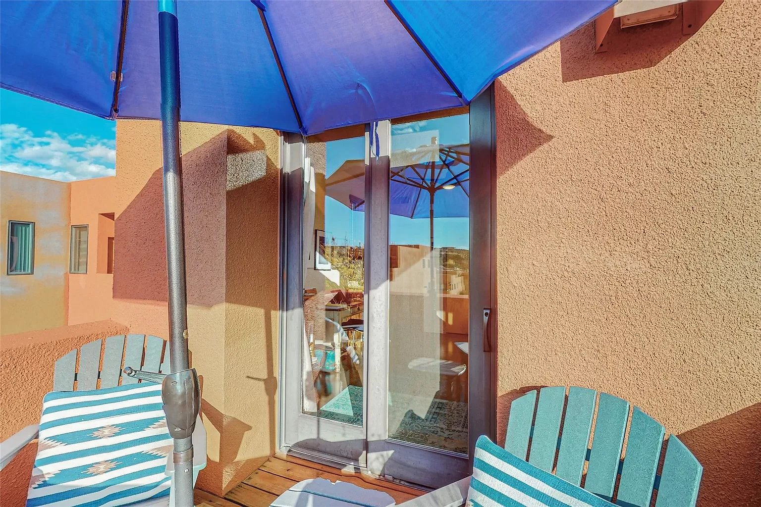 604 Avenida Villa Hermosa #201