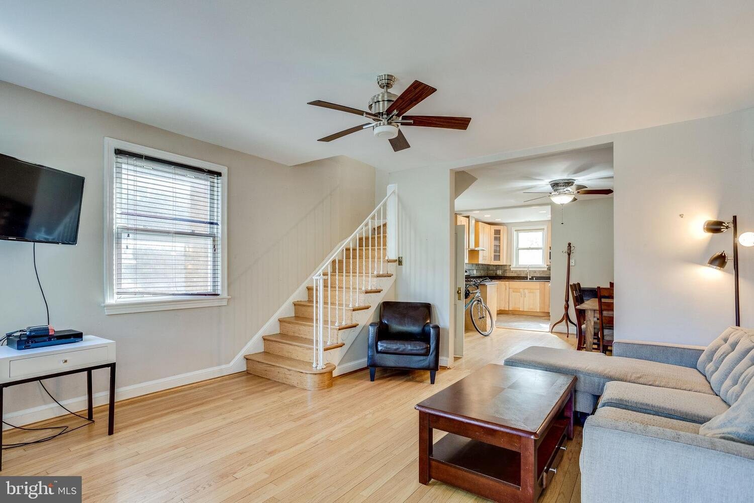 434 Longfellow St NW