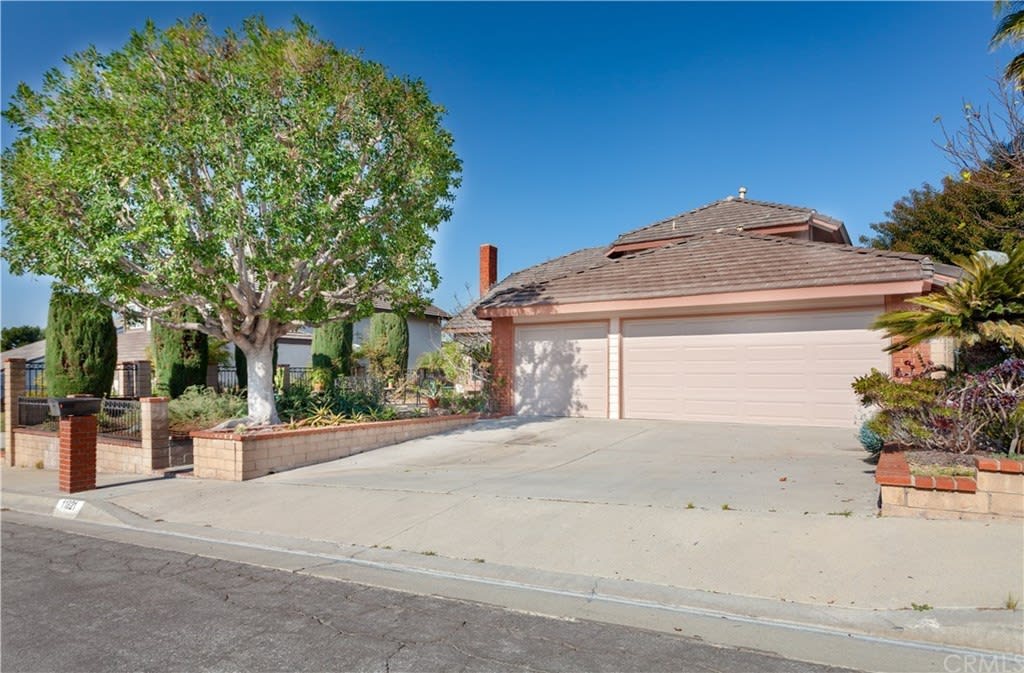 Single Family Home in the Hills of Whittier