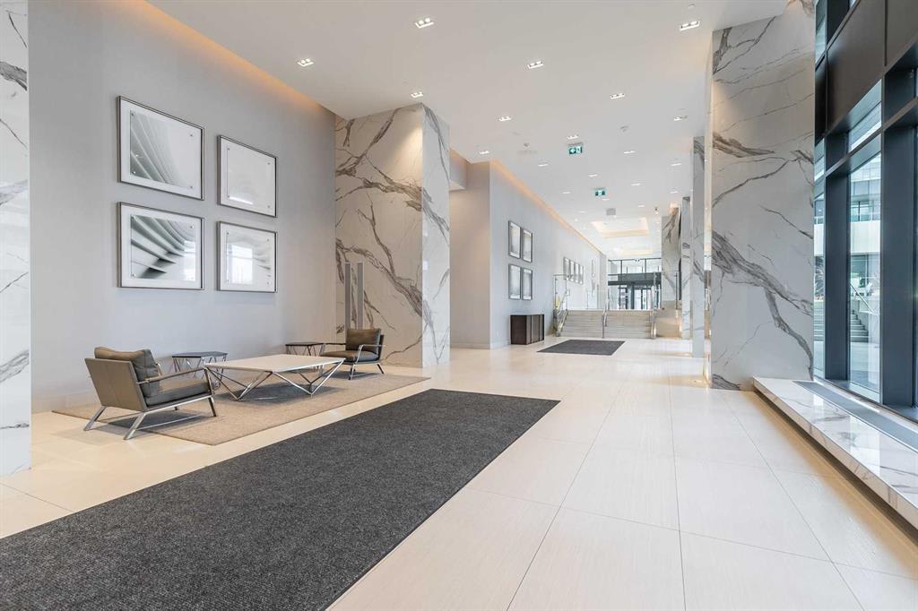 30 Shore Breeze Dr Unit: 3715