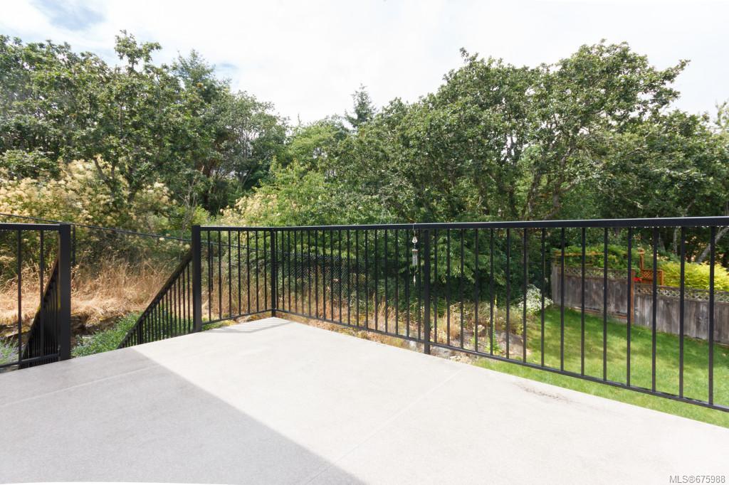 274 Atkins Ave, Langford