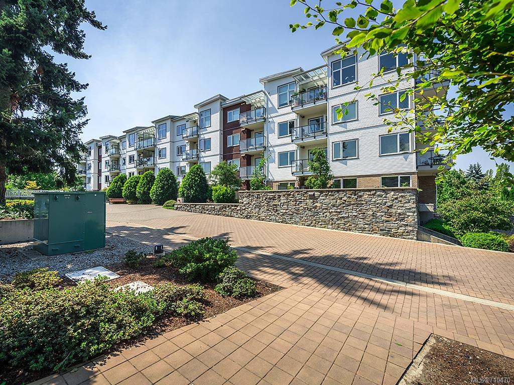 312-4394 West Saanich Rd, Saanich