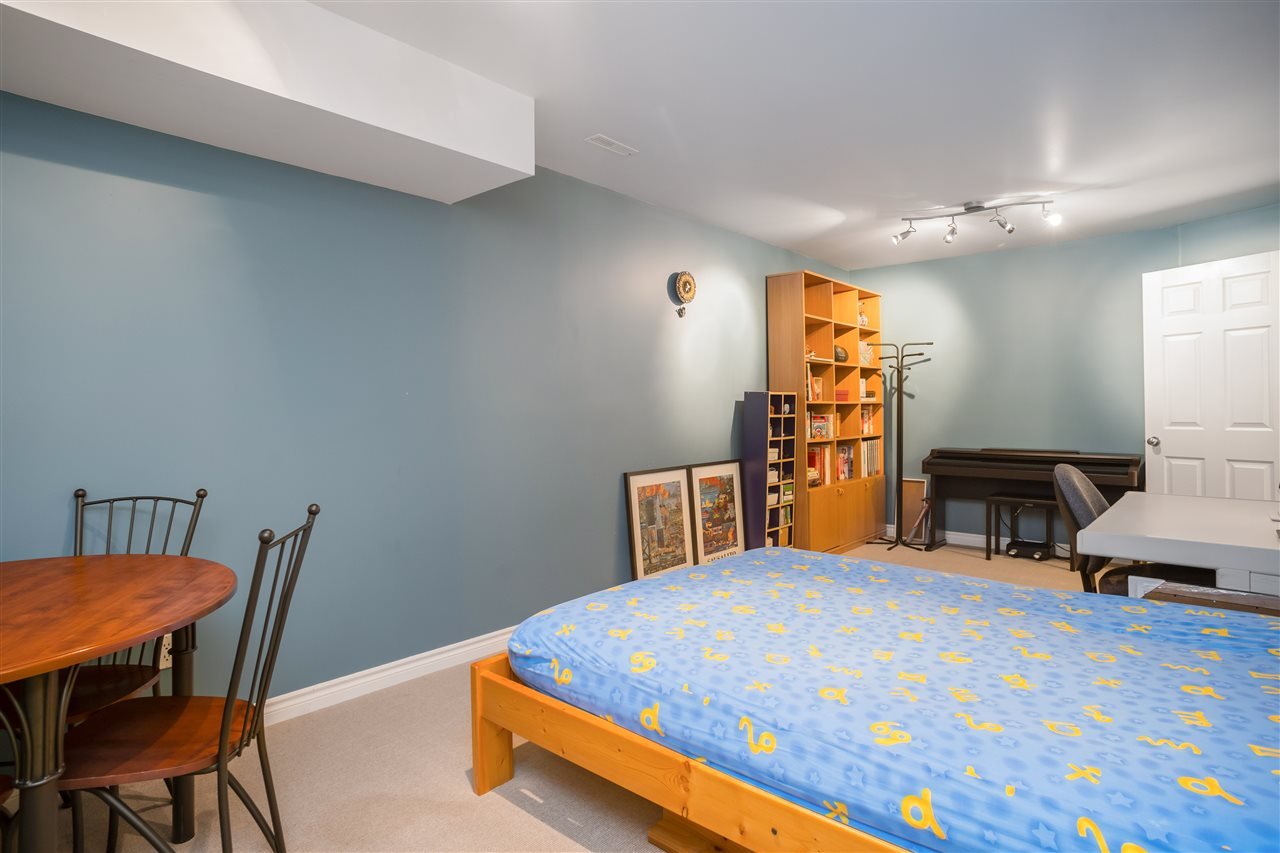 27-8717 159 St