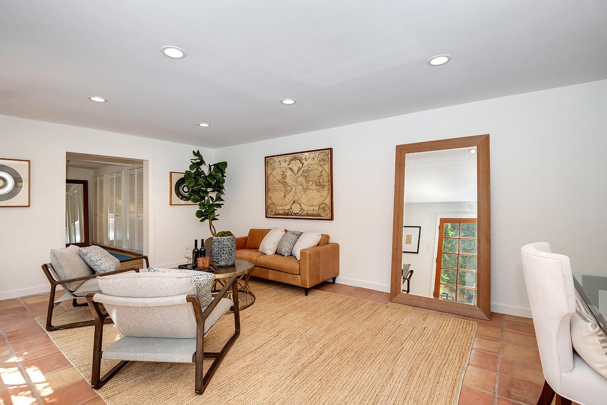 333 S Linden Dr