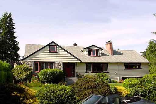 609 Duchess Ave