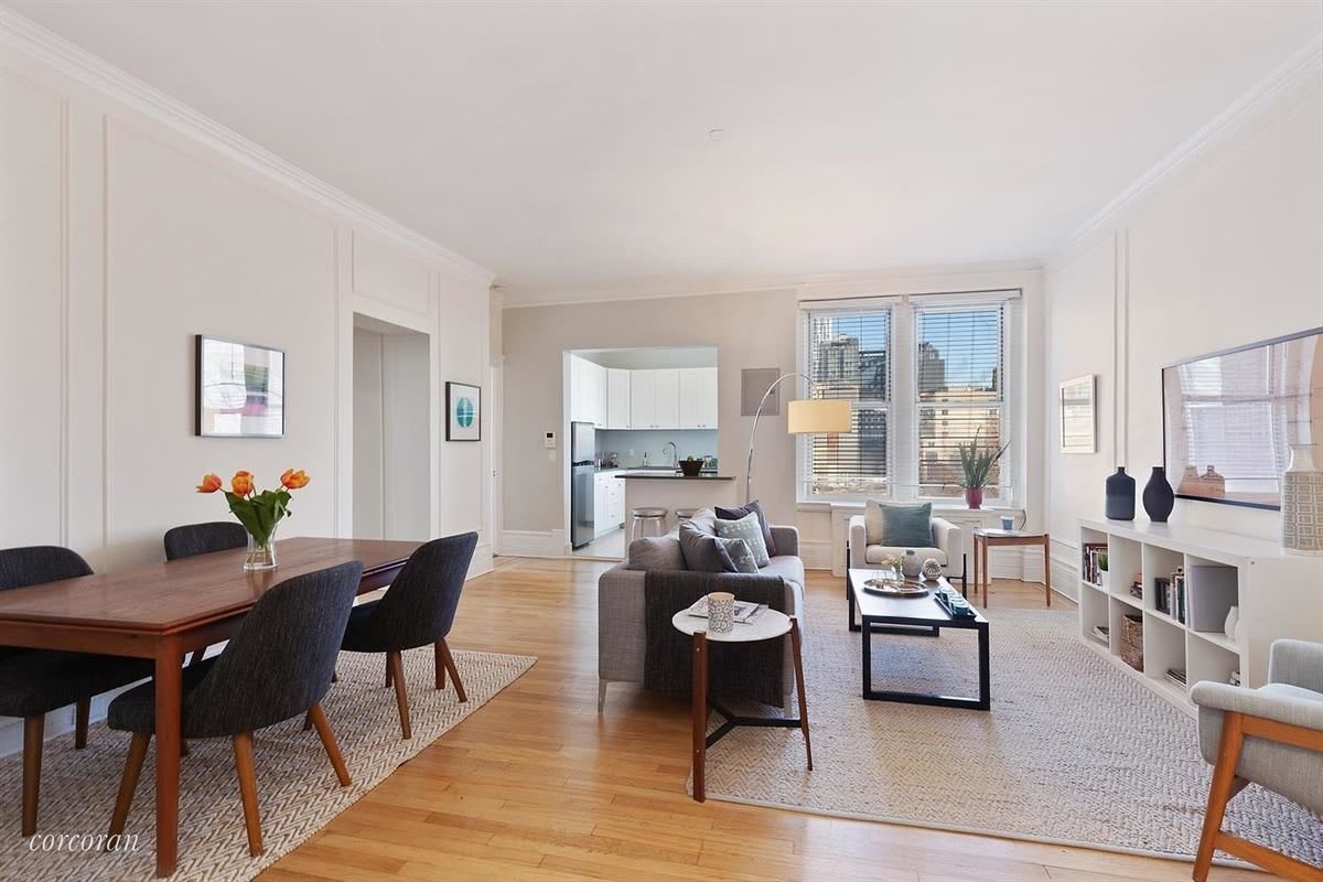 A Brooklyn Heights Two Bedroom on the Top Floor, for $1,250,000