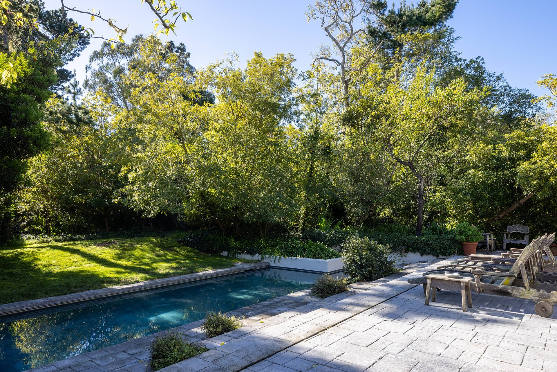 Pebble Beach Manor - 3323 Stevenson Drive