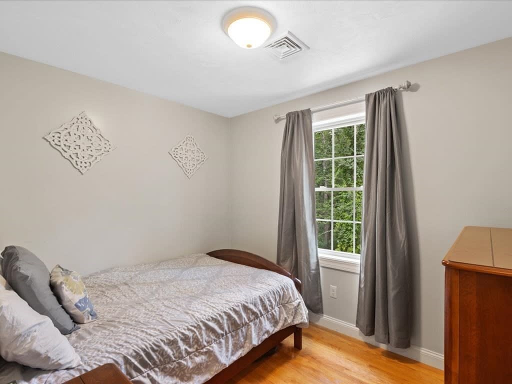 9 Brentwood Rd