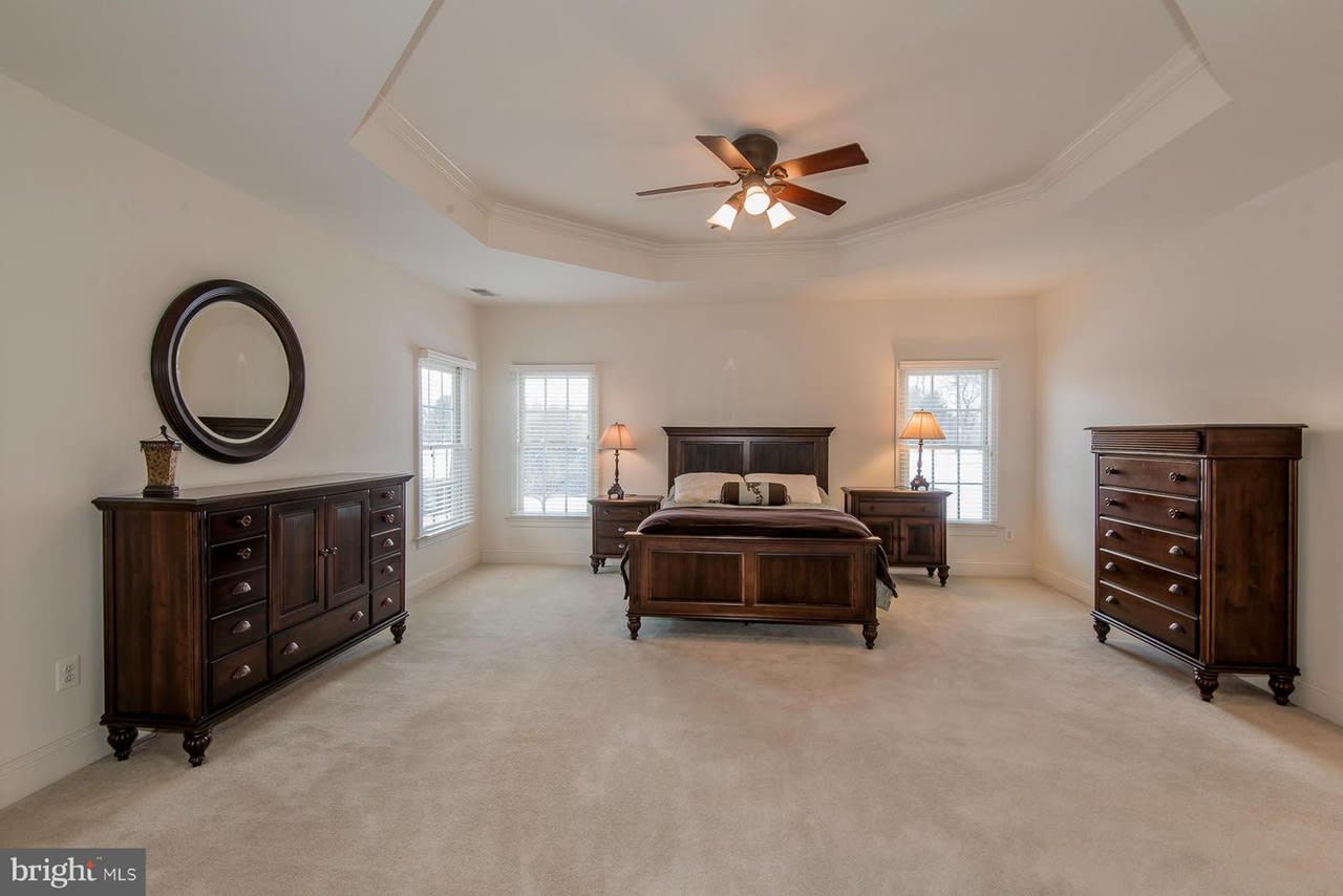  11008 Hidden Fox Ct