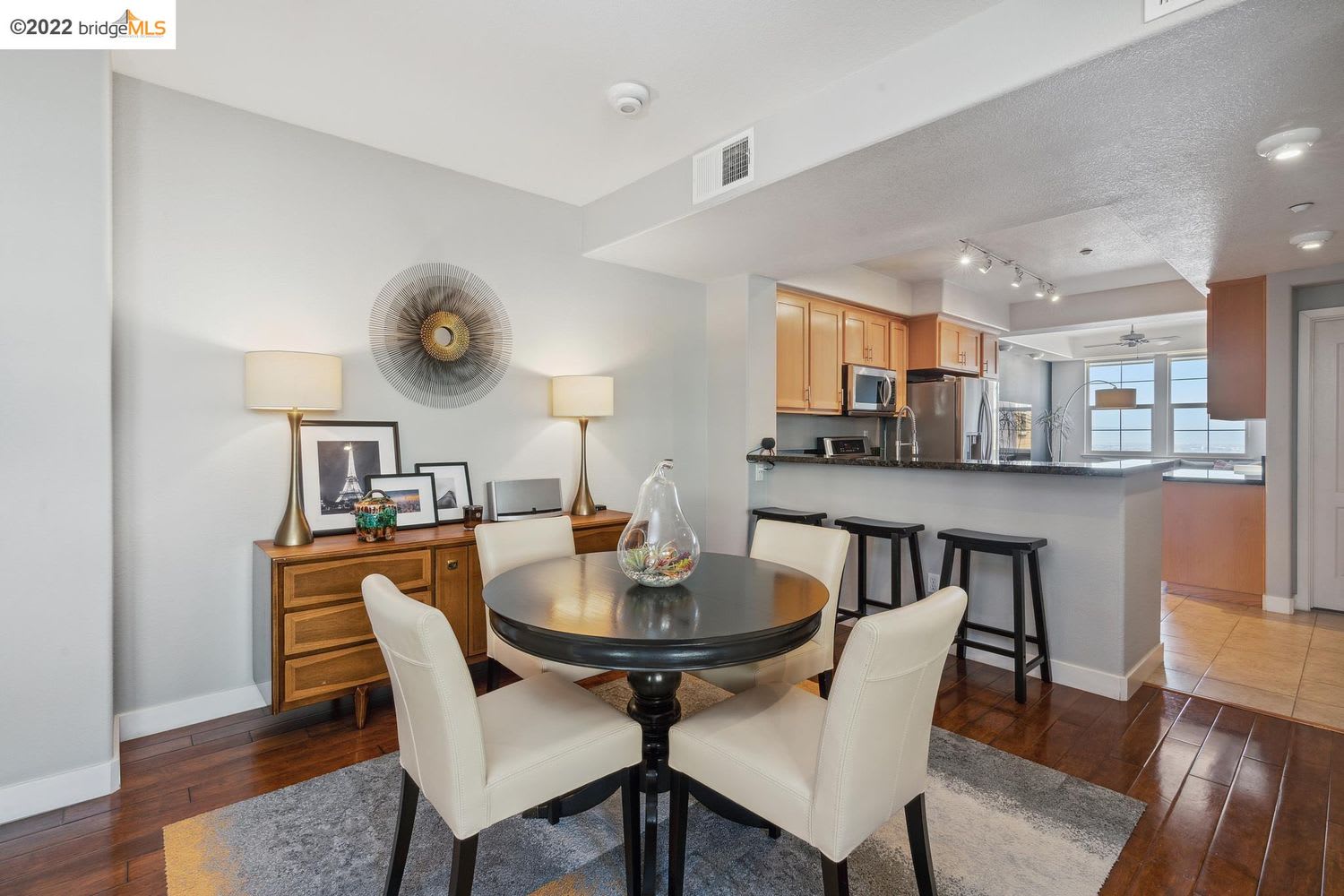 6128 Old Quarry Loop, Oakland, CA 94605