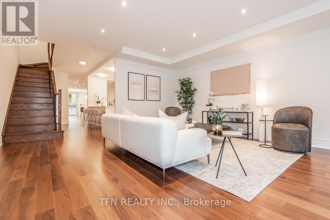 416 Brookdale Ave