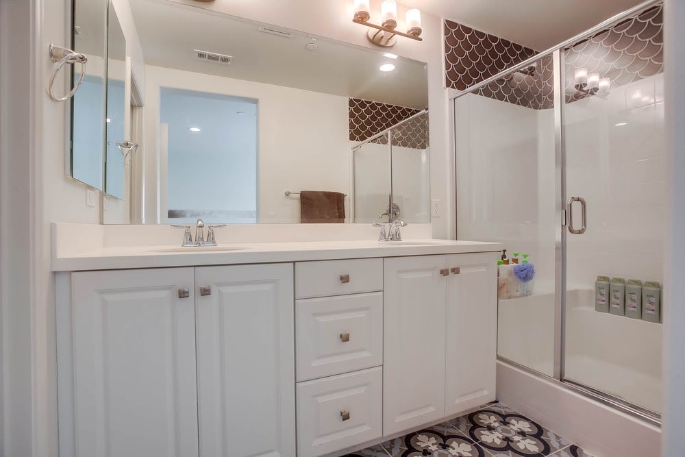 2229 Solara Ln 