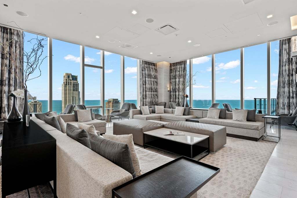 The Residences at The St. Regis Chicago