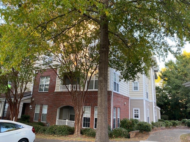 2 Bedroom Condo in Chapel Hill