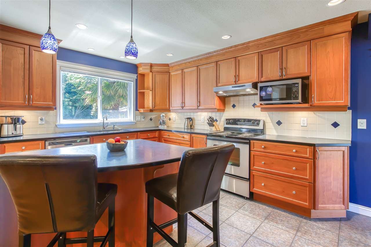 11472 94a Ave