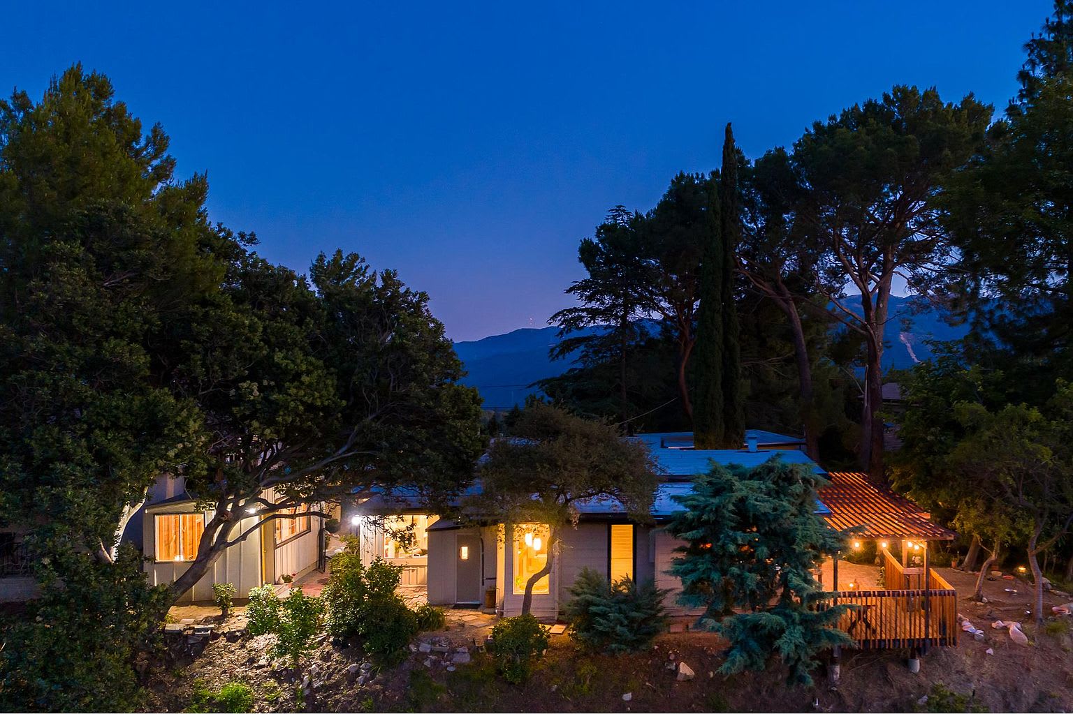 6211 Gyral Dr
