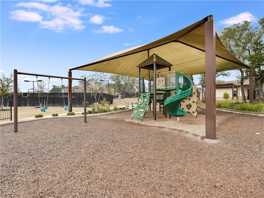 Impeccably Maintained 1-Story Taylor Morrison Home with Luxurious Amenities in Desirable Travisso Neighborhood!