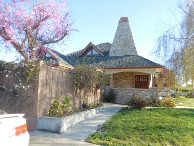 348 Halsey AVE