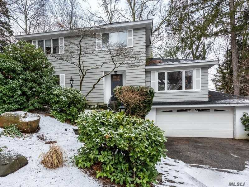 24 Hillcrest Ave