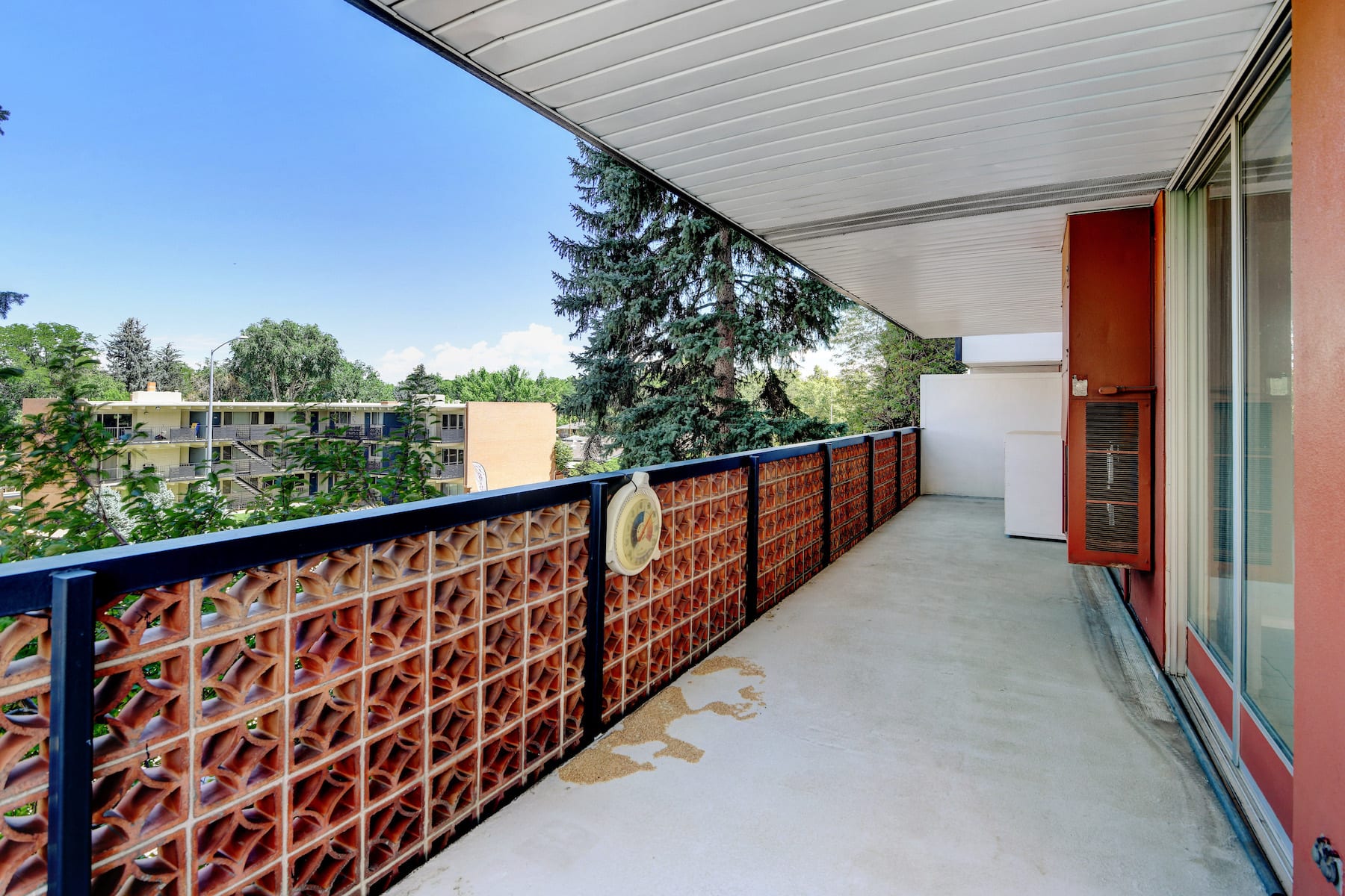 4570 E Yale Avenue #301