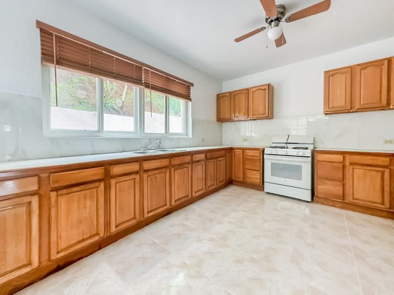 946 Horsepath 2 Bedroom Apartment