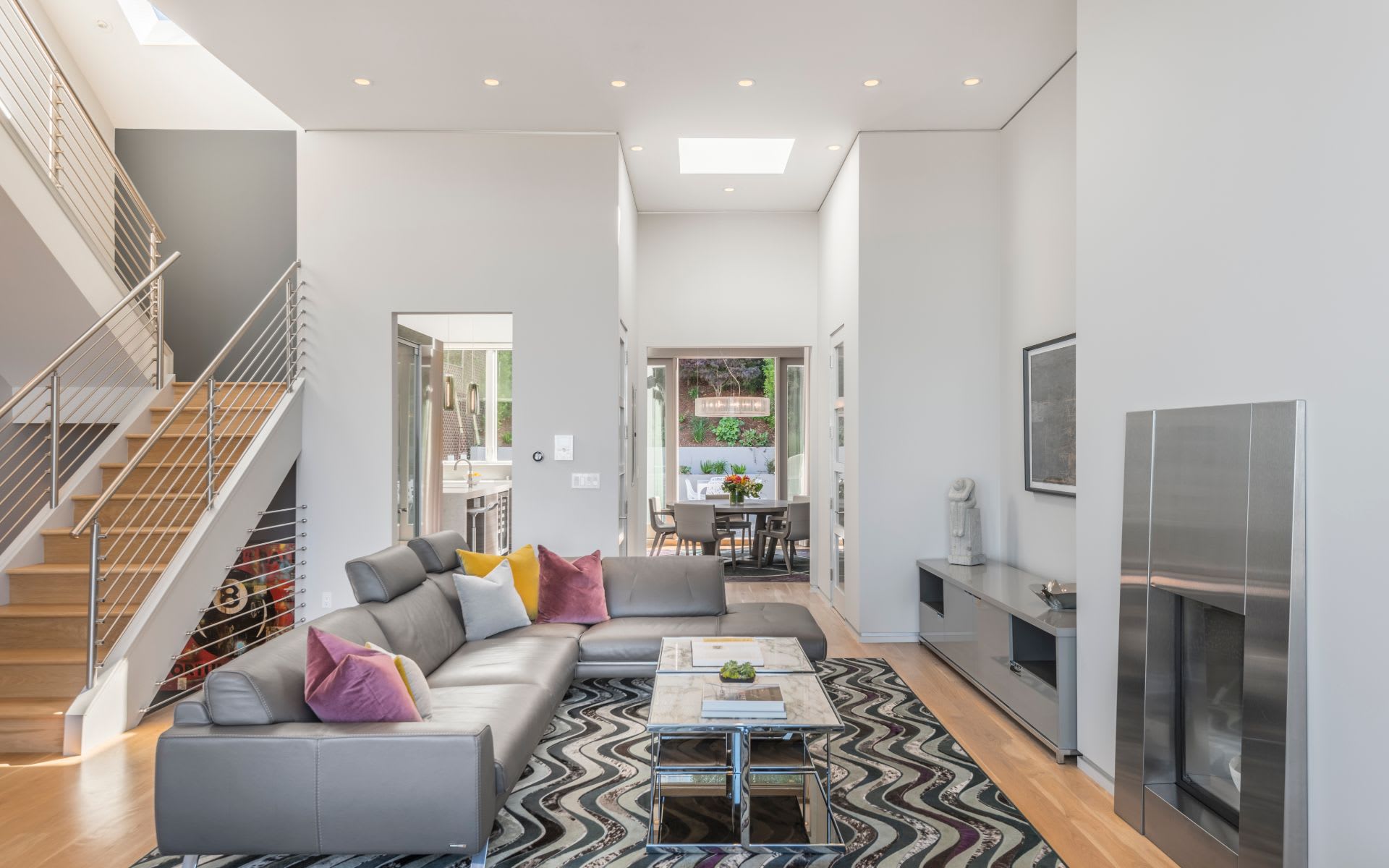 47 Clarendon Ave