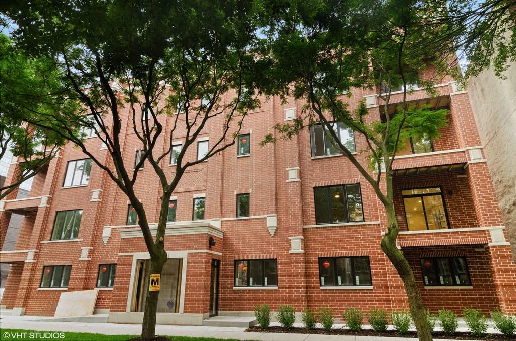 839 W Agatite Avenue Unit 305