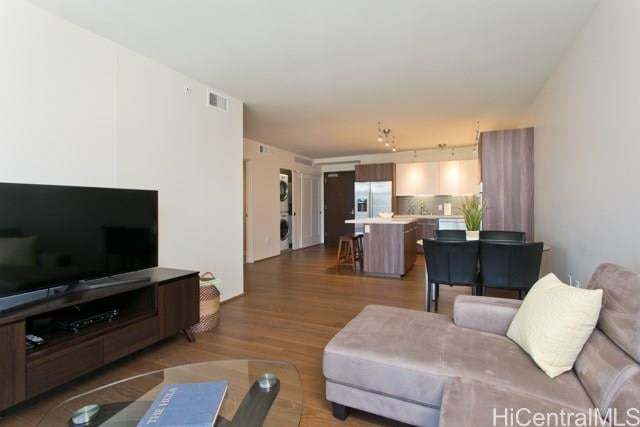888 Kapiolani Blvd #3701