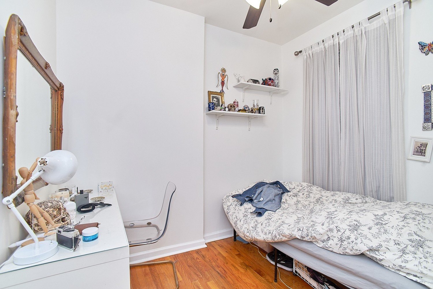 270 E 78th St, #15
