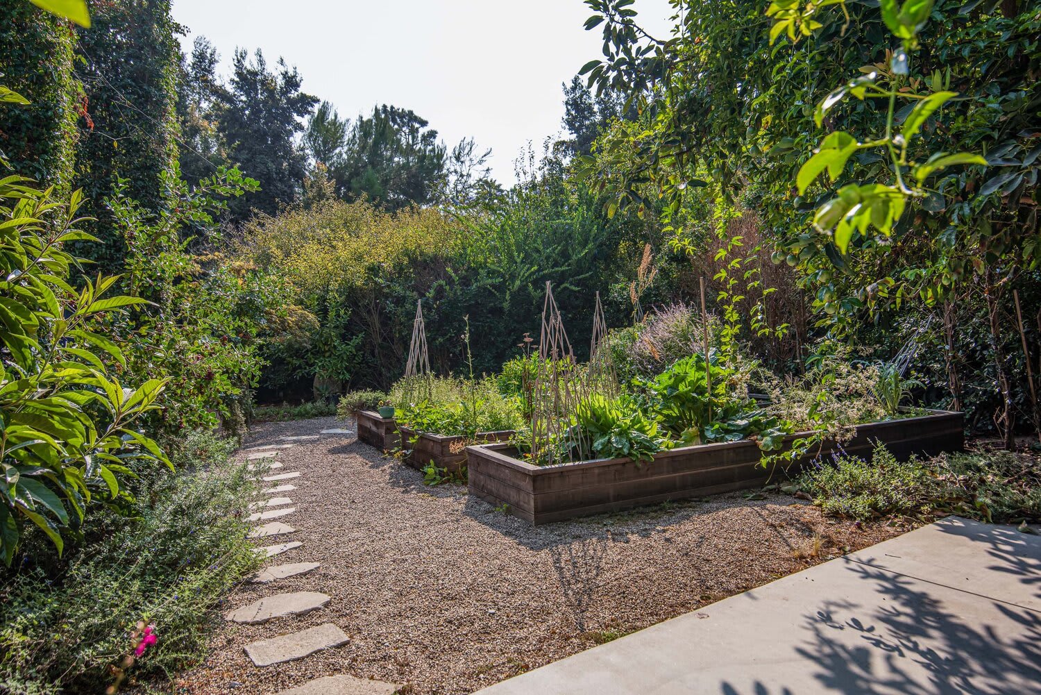 609 E Channel Road, Santa Monica